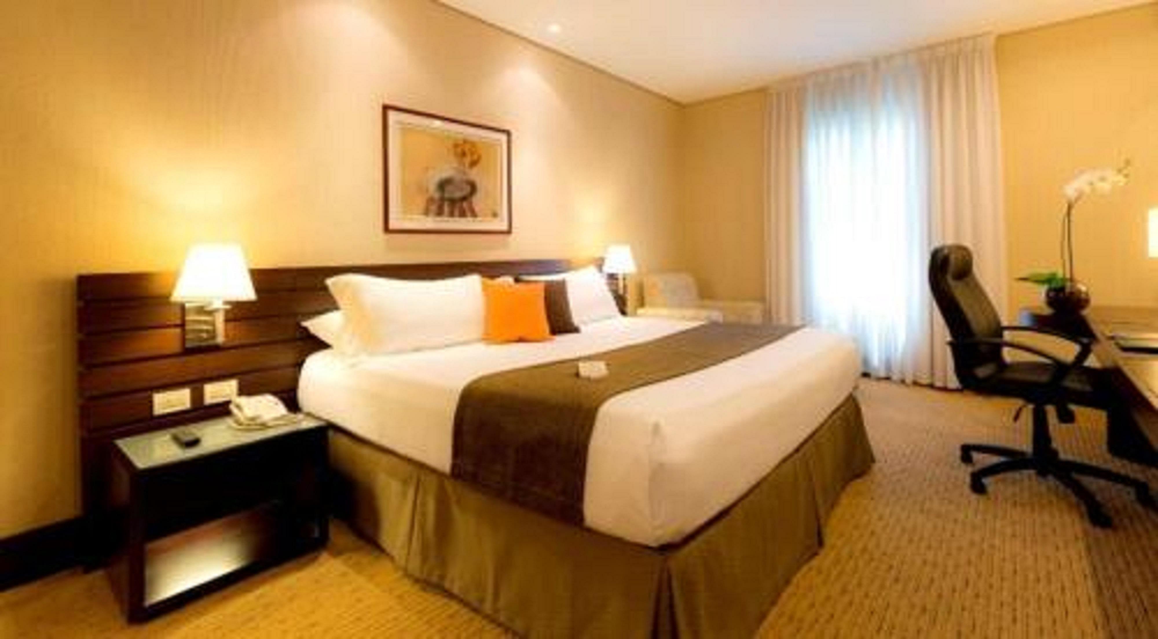 Eurobuilding Express Maiquetia Hotel Exterior photo A room at the hotel