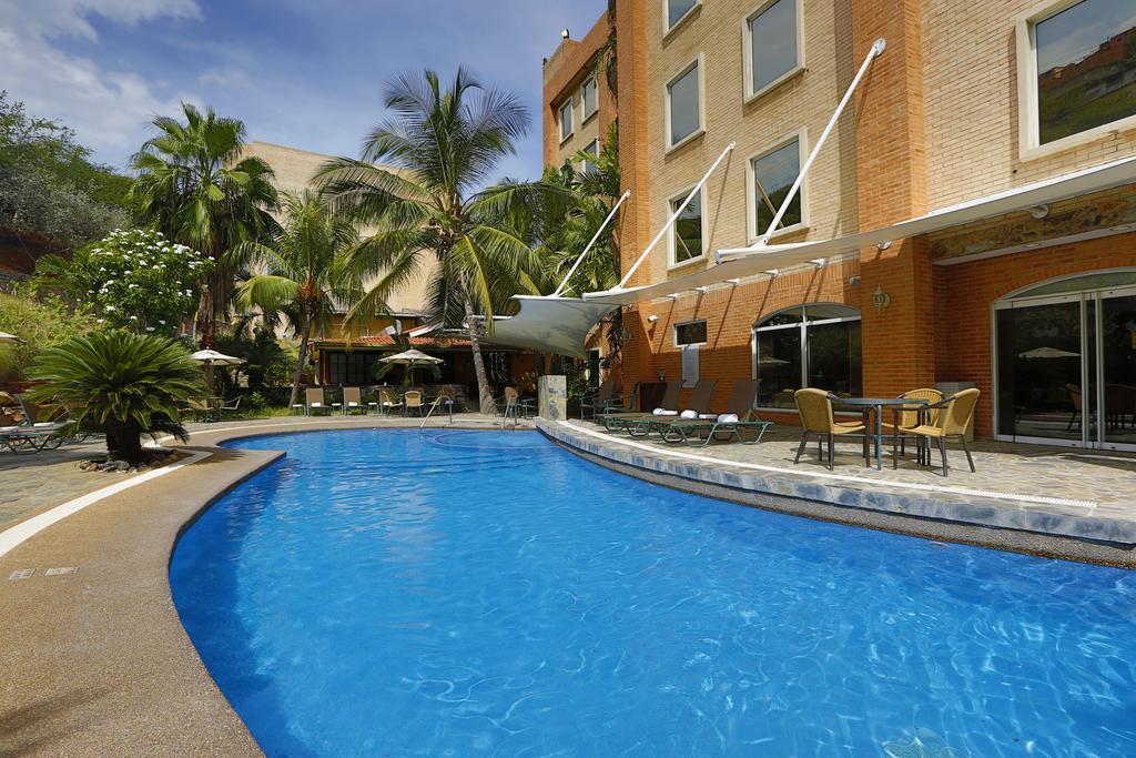 Eurobuilding Express Maiquetia Hotel Exterior photo