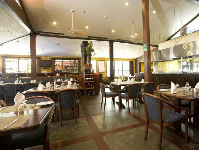 Eurobuilding Express Maiquetia Hotel Exterior photo Interior of the restaurant
